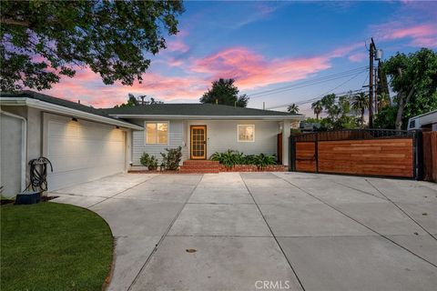 727 Esther Way Redlands CA 92373