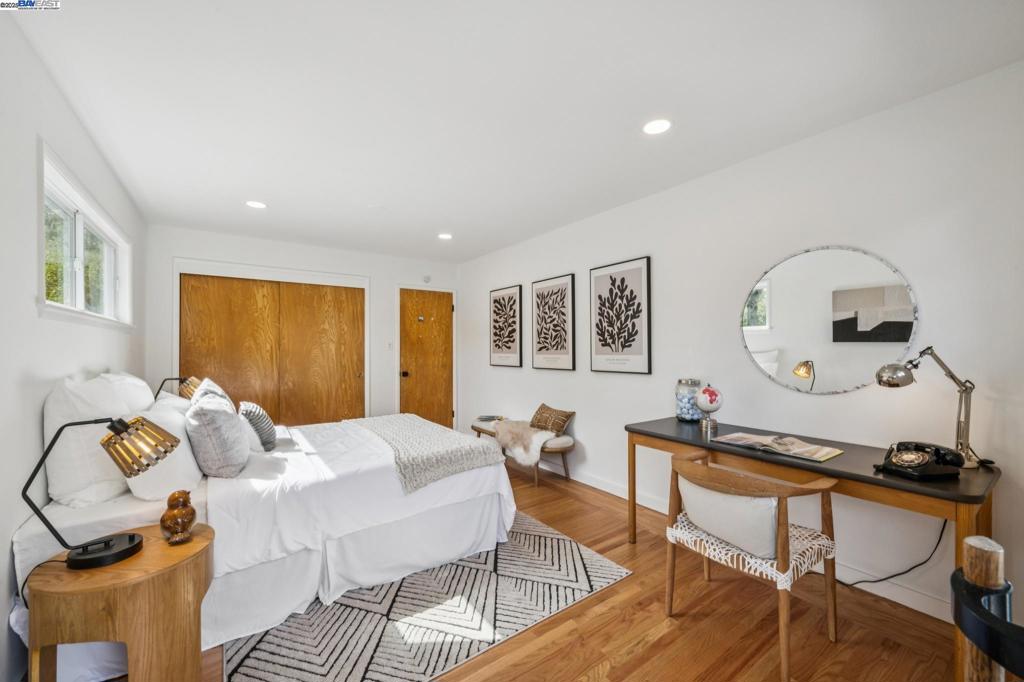 PARK HILLS - Residential
