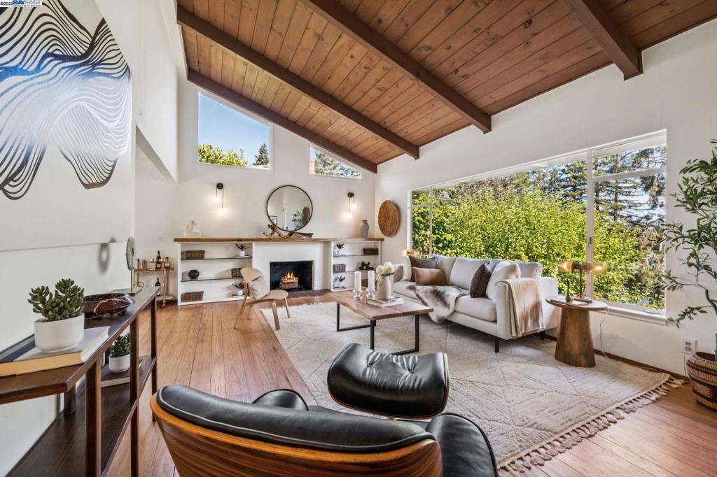 PARK HILLS - Residential