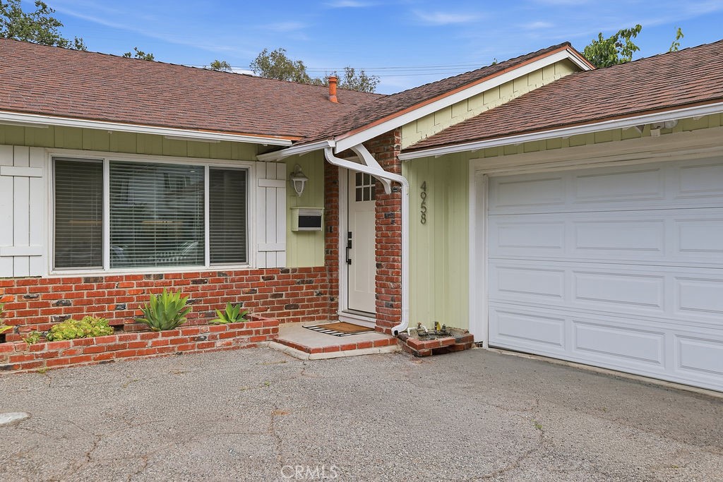 4958 Canoga Avenue