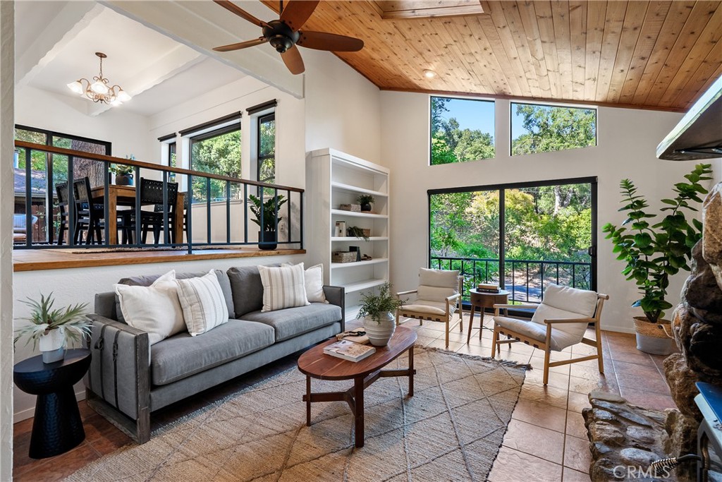 7644 Del Rio Road