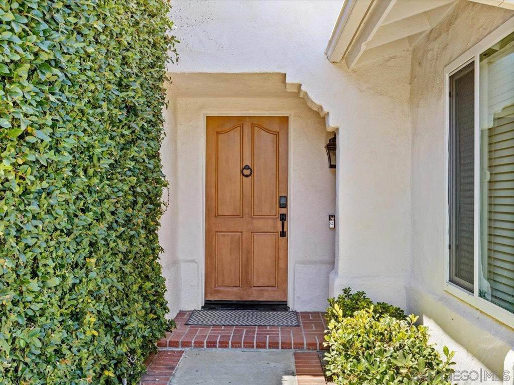 13338 Corte De Chucena