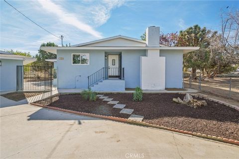 17323 Fairburn Street Hesperia CA 92345