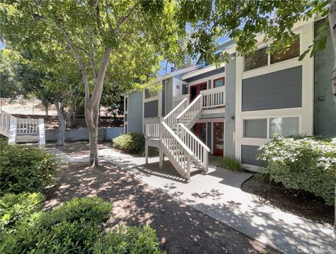 1564 Tanglewood Lane 11 Escondido CA 92029