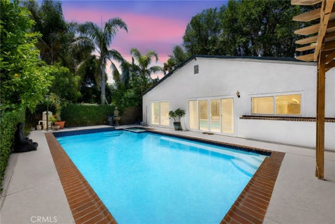 Photo of 8012 Comanche AVE, Winnetka, CA 91306 (MLS # SR26175136)