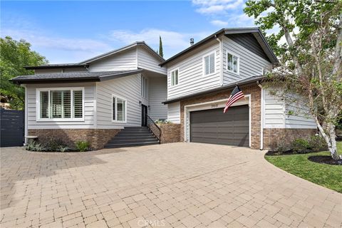 Photo of 31661 Via Coyote, Coto de Caza, CA 92679 (MLS # OC26080774)