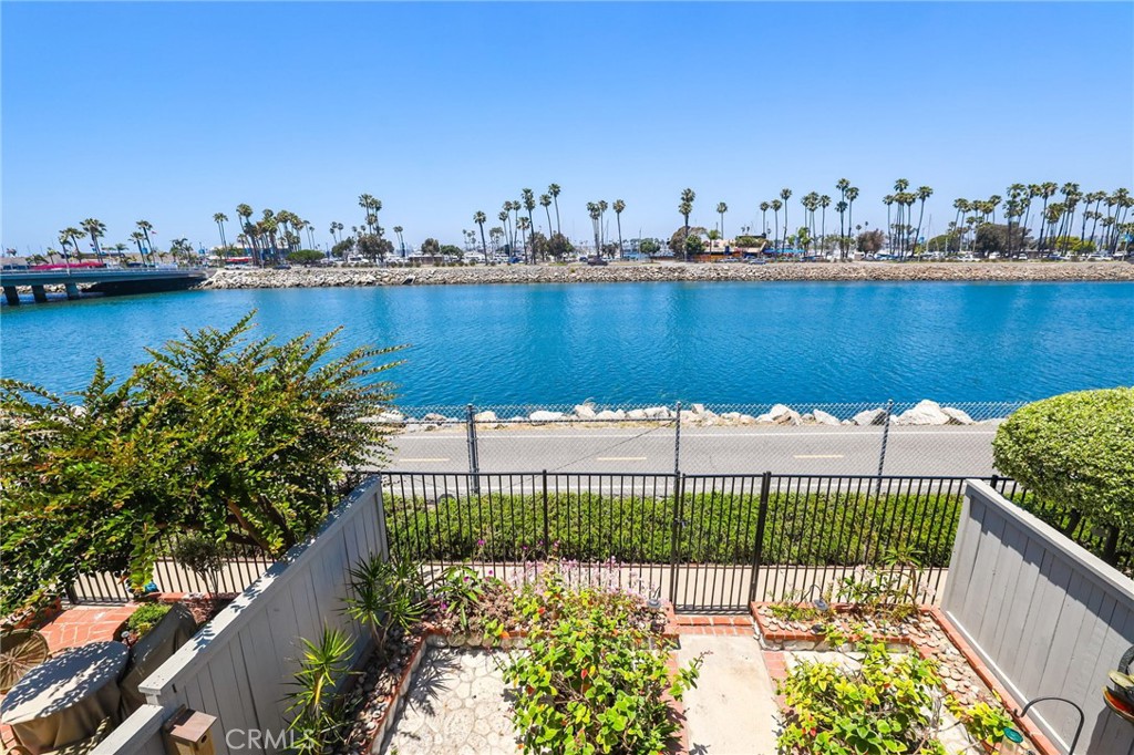 River Beach (RB) - Residential