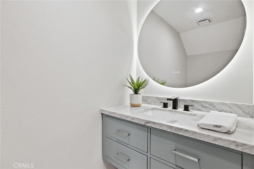 River Beach (RB) - Residential