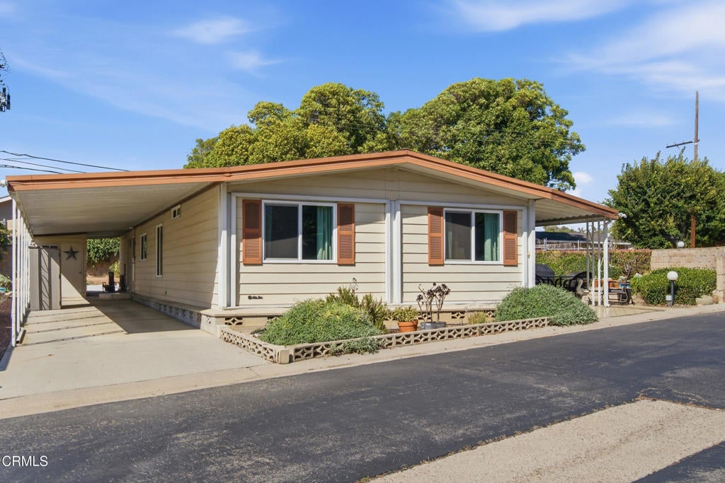 121 Wheaton Drive 121