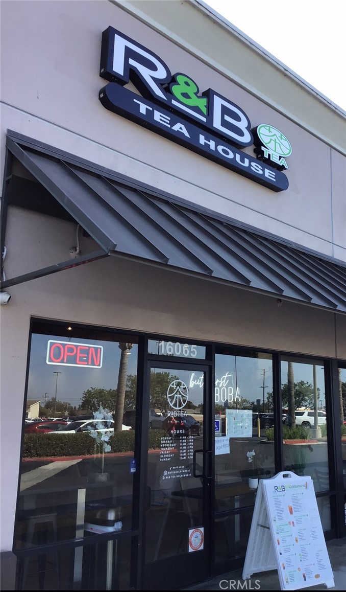 16065 Goldenwest Street