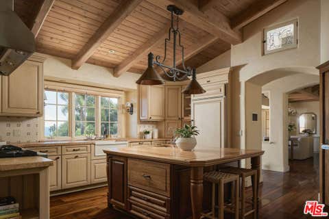 Tiny photo for 1615 Overlook Lane, Santa Barbara, CA 93103 (MLS # 26851413)