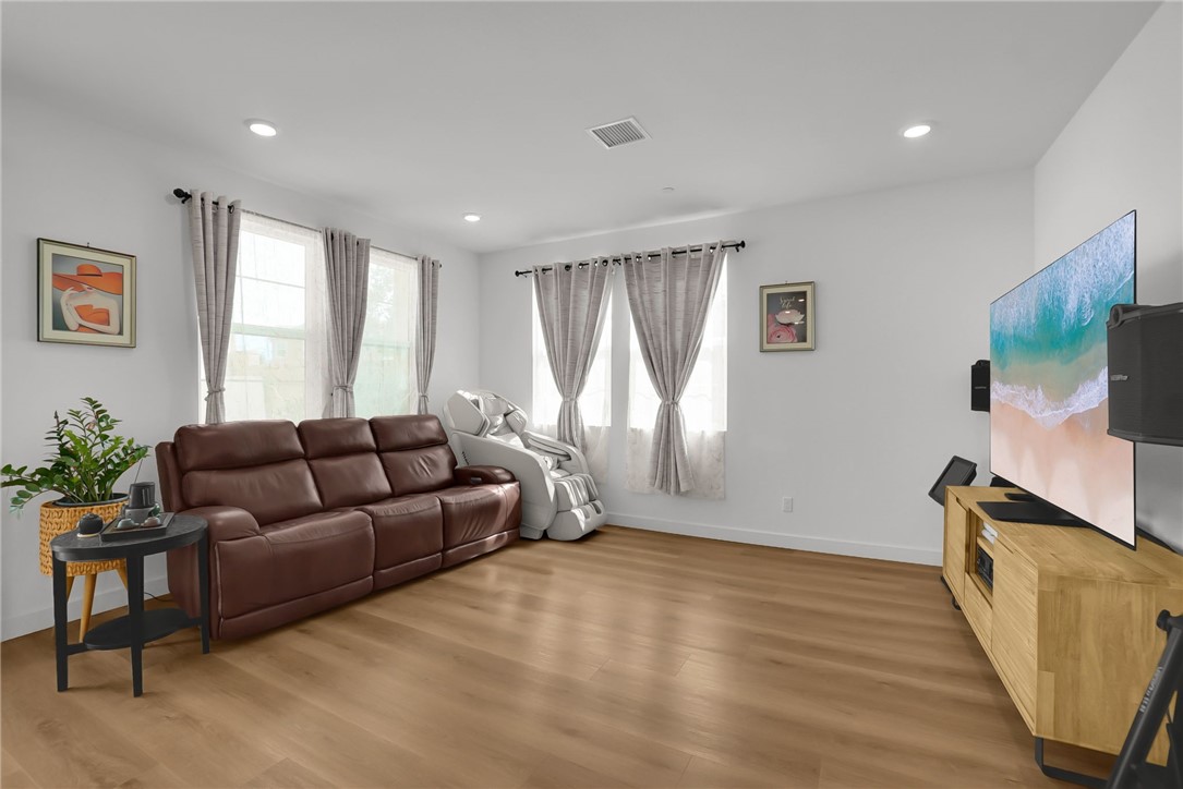 1753 Apricot Tree Pl.