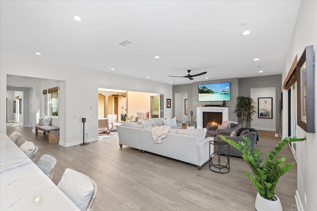 SMS - Residential Lease