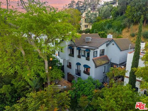 Photo of 2368 Lake View Avenue, Los Angeles, CA 90039 (MLS # 26673299)