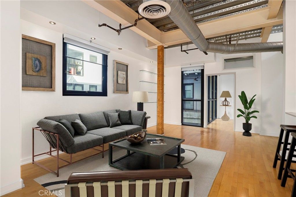 Photo of 330 W 11th Street #A503, Los Angeles, CA 90015 (MLS # BB25260510)