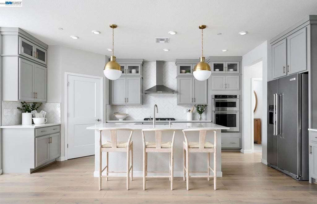 Photo of 17493 Glen Arbor Way, Lathrop, CA 95330 (MLS # 41128873)