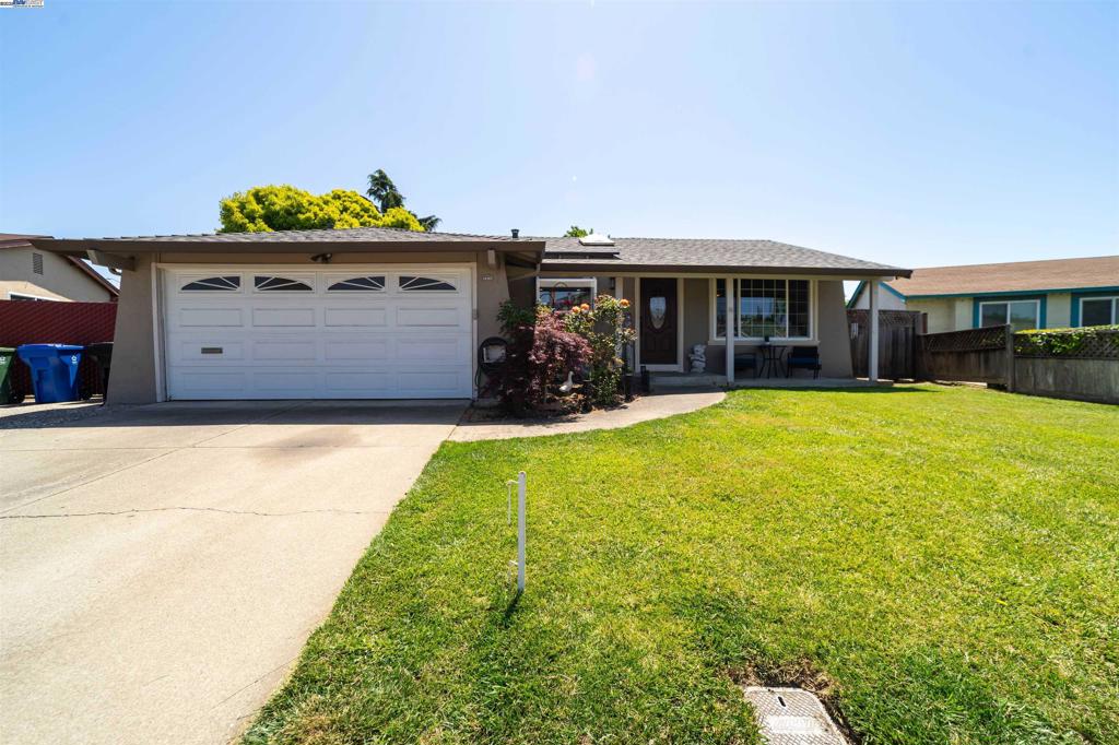 34505 Salinas Pl