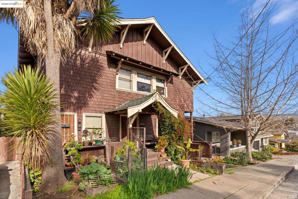 3537 Kempton Wy