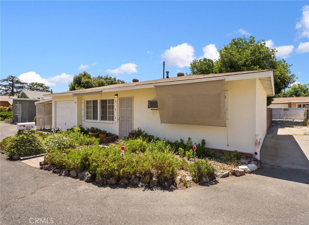 12175 Hemlock Street