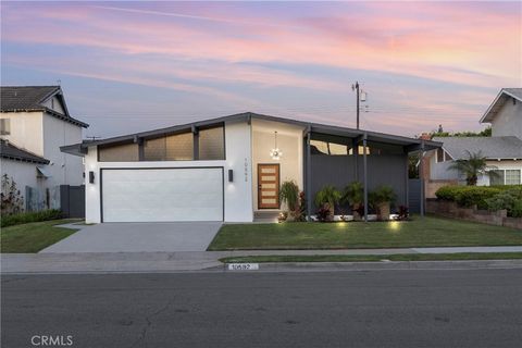 10592 Pamela Cypress CA 90630