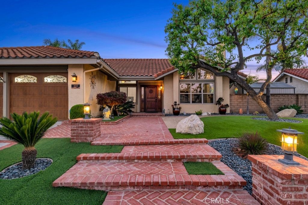 602 Lotus Ave.