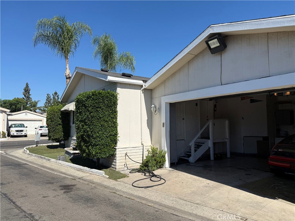 320 N Park Vista Street 116