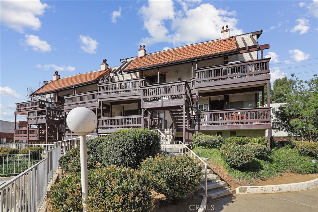 12330 Osborne Street 86