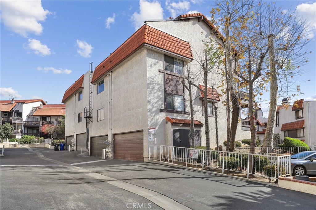 12330 Osborne Street 86