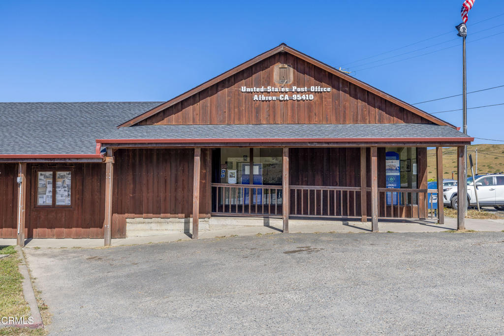 34900 Albion Ridge Road