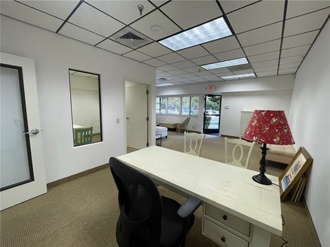 Tiny photo for 406 Higuera Street, San Luis Obispo, CA 93401 (MLS # SC25278244)