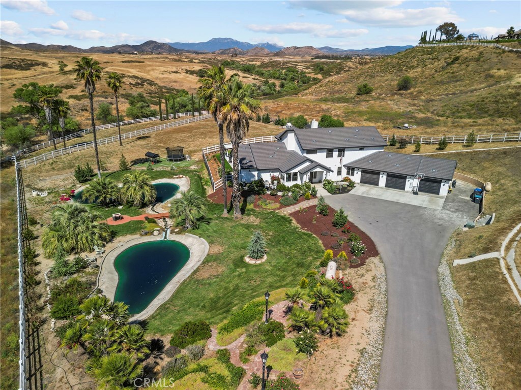 39580 Avenida Arizona