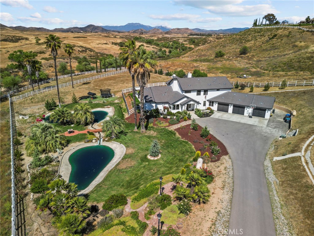 39580 Avenida Arizona