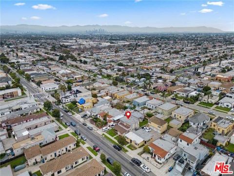 Photo of 6822 S Van Ness Ave, Los Angeles, CA 90047 (MLS # 26644241)