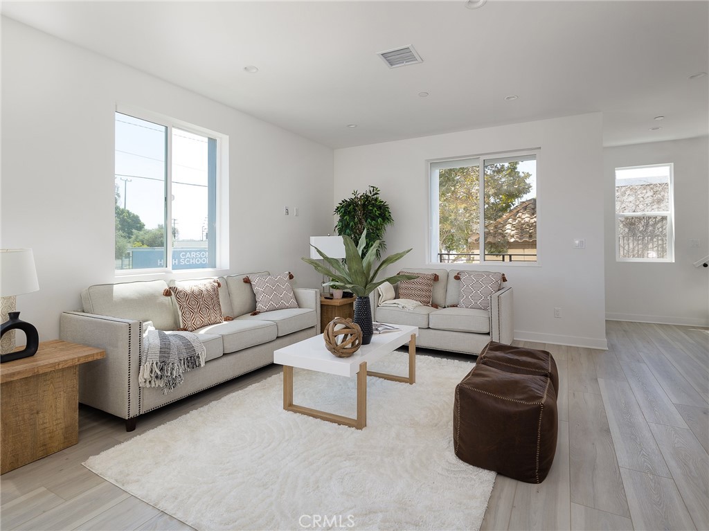 121 E 223rd Street 5