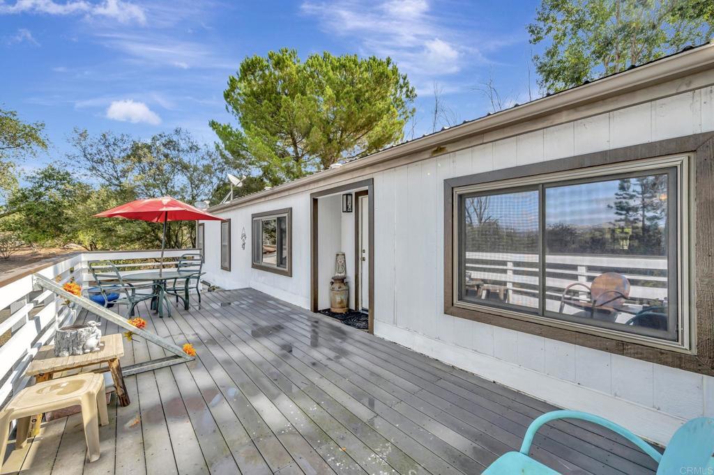 707 Lilac Ranch Rd