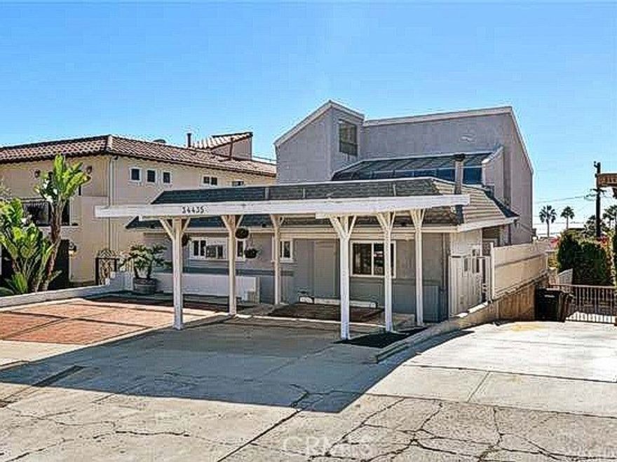 Property needs some TLC, a buyer with a vision who enjoys walking to Capistrano Beach Park. Not to far from 5 freeway