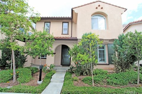 Photo of 39 Bamboo, Irvine, CA 92620 (MLS # OC26041333)