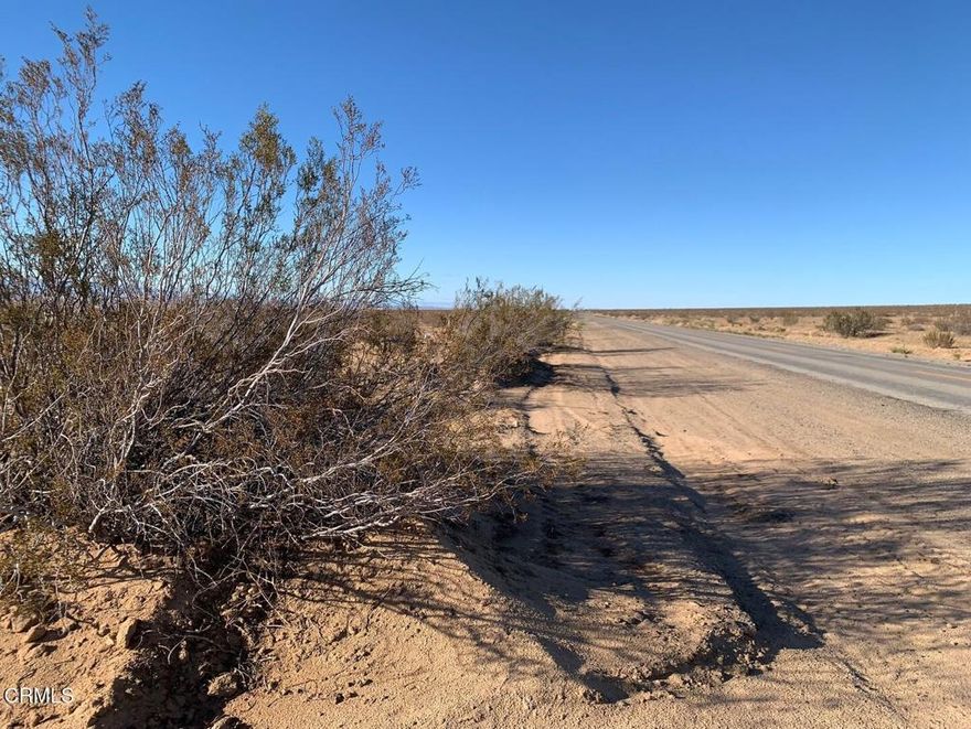 &#127797; Prime 2.5-Acre Vacant Land in Lancaster!Corner of 140th St E & Ave F8 (West Side)Discover an excellent opportunity to own 2.5 acres of flat, usable land in the fast-developing Lancaster area. Perfectly situated on the corner of 140th Street East and Avenue F8 (west side), this parcel offers both easy access and great visibility.The soil quality is excellent--ideal for residential development, small-scale farming, or future investment. The property sits in a peaceful rural setting, yet only a short drive to the main highways and Lancaster city conveniences.Whether you're looking to build your dream home, hold for appreciation, or expand your land portfolio, this lot offers exceptional value and potential in one of the Antelope Valley's growing regions.