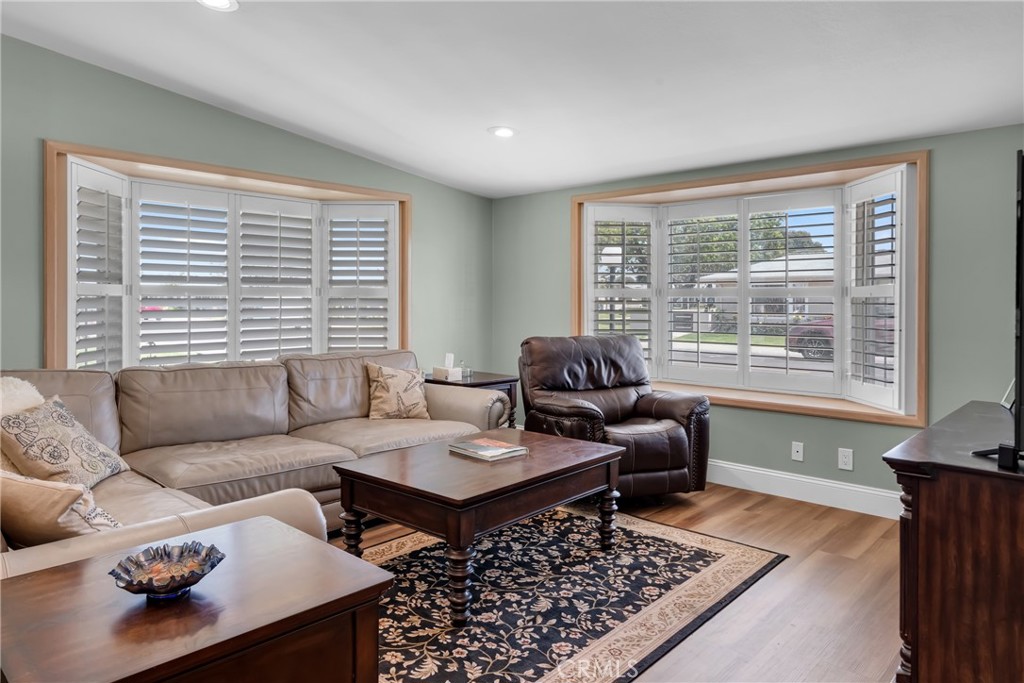 1561 Interlachen Road M10-260A