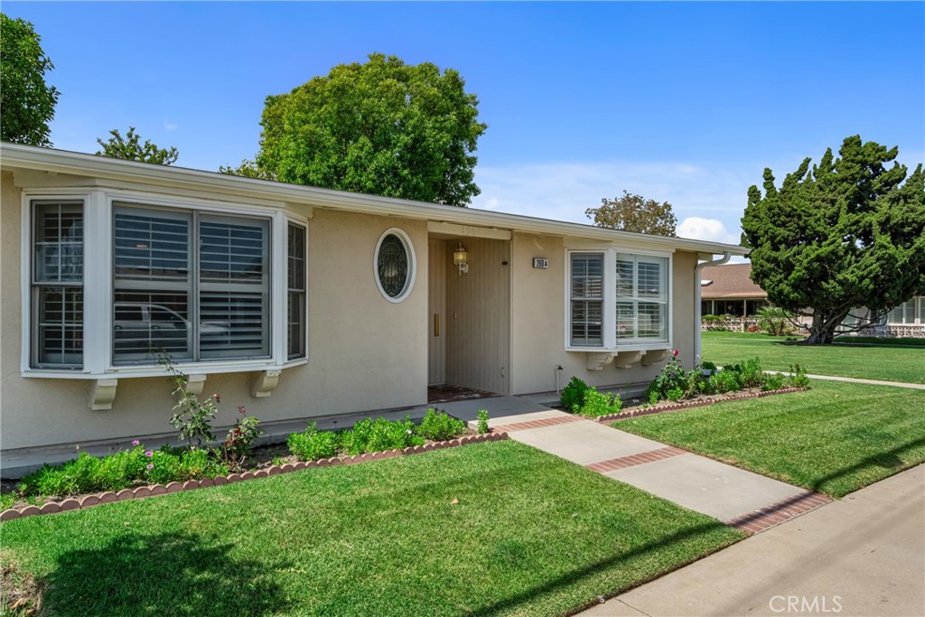 1561 Interlachen Road M10-260A