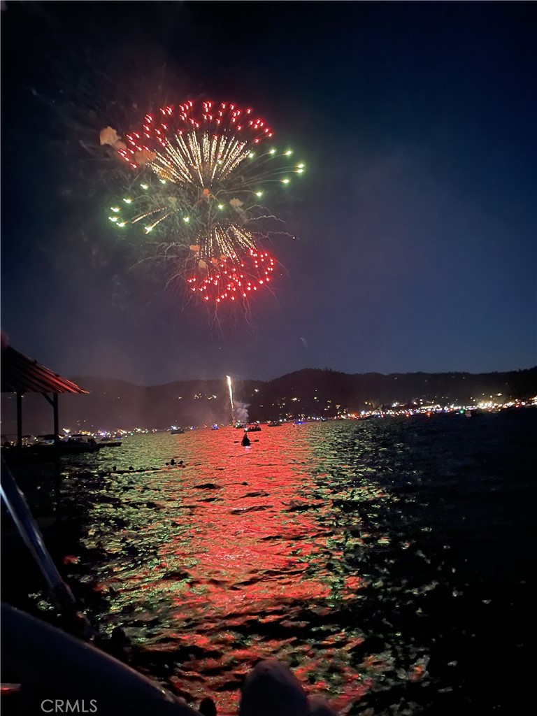 324 N324- Single Slip Dock