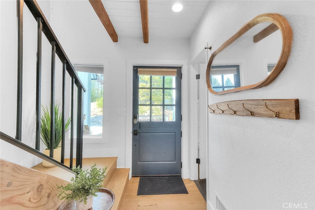 27684 St Bernard