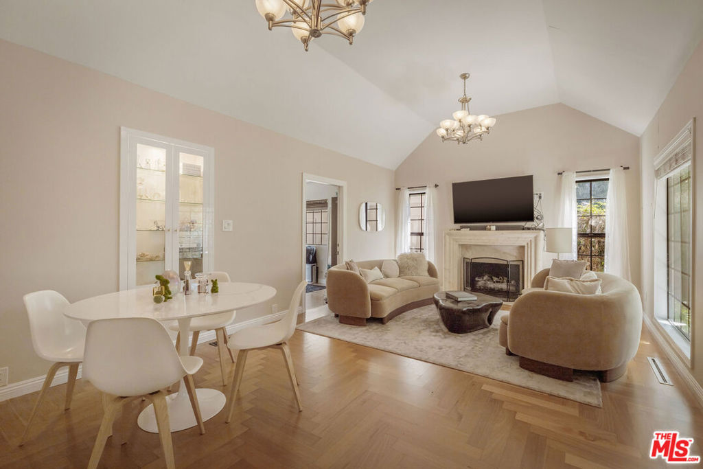 474 S La Peer Drive