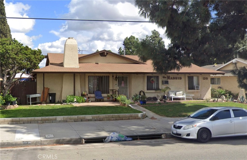 Highly desirable well located single story 4-plex in Anaheim. Extremely low turnover and reasonable expenses make this an excellent investment property. Garages and patios for each unit add to the tenant appeal. Large front unit also allows for the possibility of an owners unit. All units are separately metered except for water. Location is close to shopping, freeways, restaurants, schools and parks.