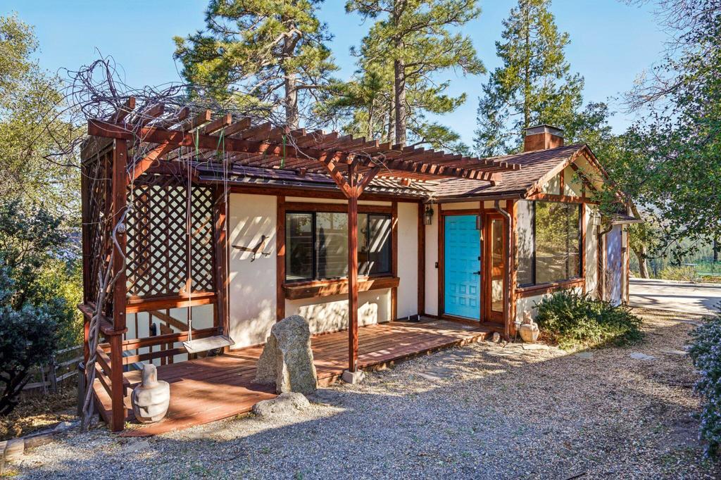 52440 Double View Drive