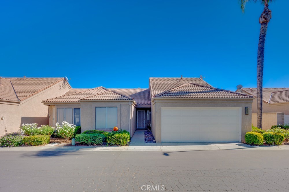 930 Countryside Street