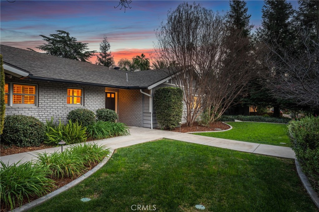 12669 Valley View Lane