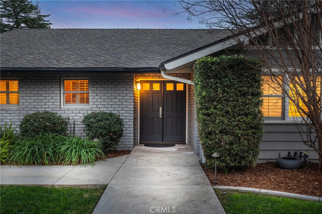 12669 Valley View Lane