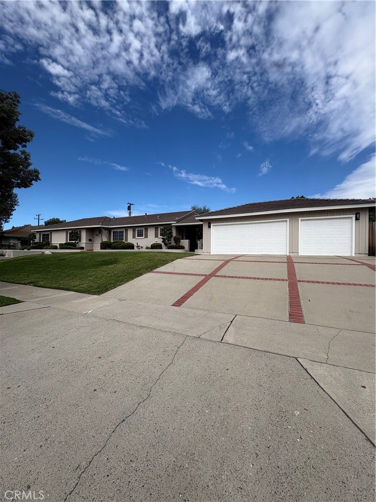 1521 Melody Lane