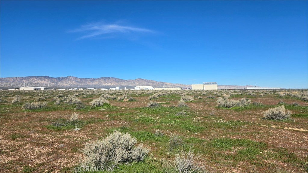 0 Hwy 58 Business & Lonebutte Rd